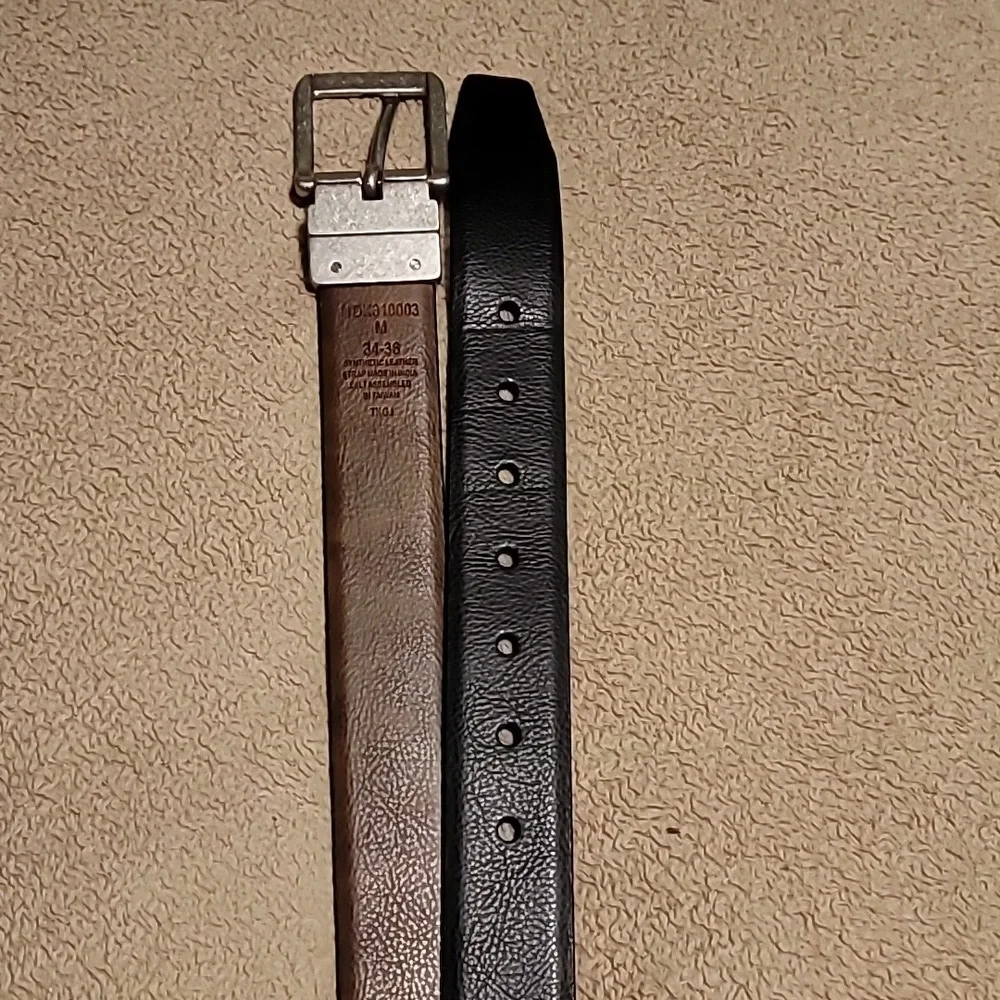 Dockers leather belt - Picture 3 of 5